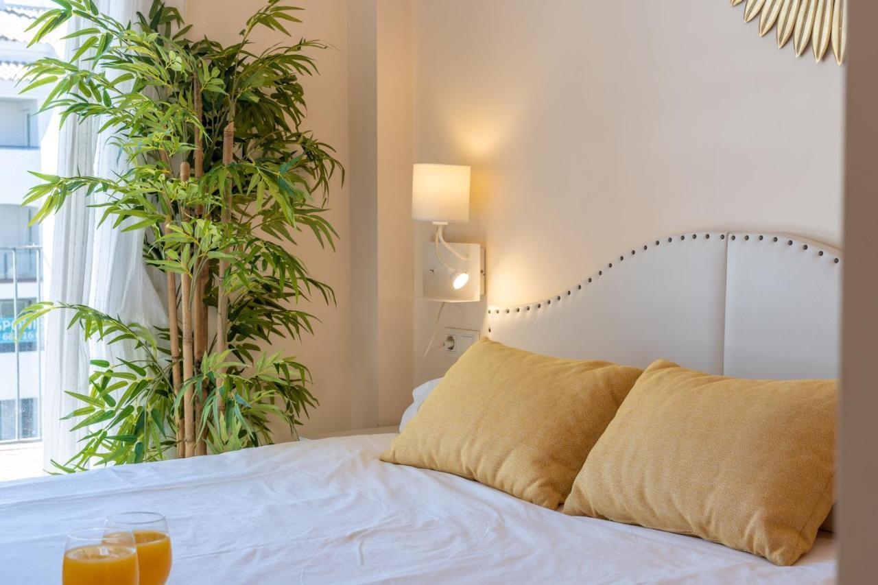 Apartamento Con Vistas Al Mar En Manilva Playa ภายนอก รูปภาพ